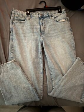 Old Navy Light Blue Straight Leg Jeans